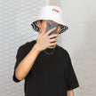 Reversible bucket hat 15